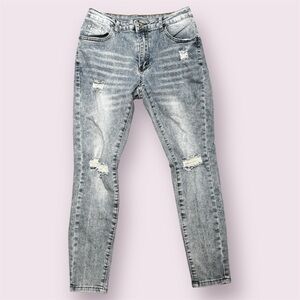 Shein Petite M Distressed Skinny Jeans Light Wash Denim (Size 6)